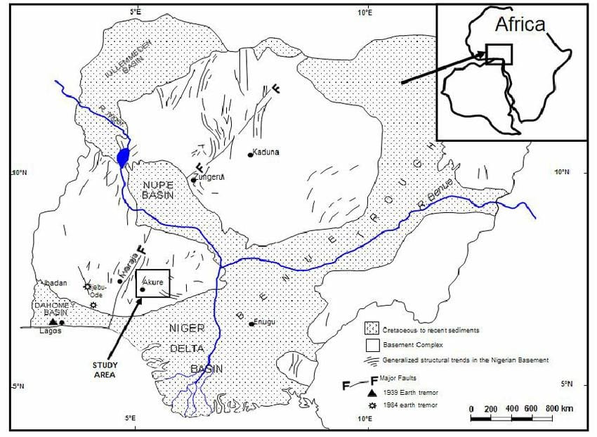 mappa della nigeria, mostrando di drenaggio